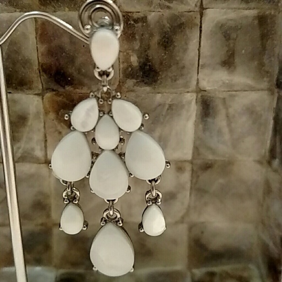White Pearl Essence Tear Drop Stone Dangle Earrings in Silver - Picture 2 of 5